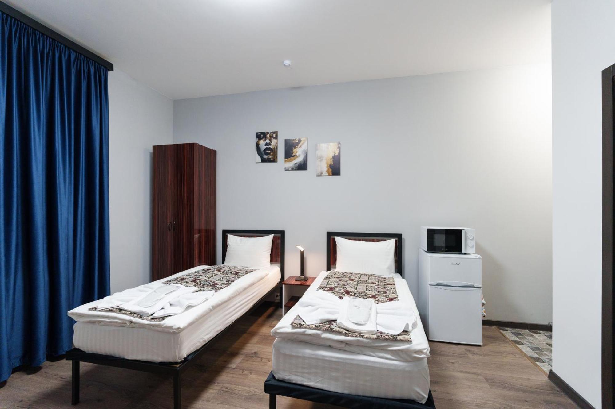 Gh Family Hotel Yerevan Ngoại thất bức ảnh